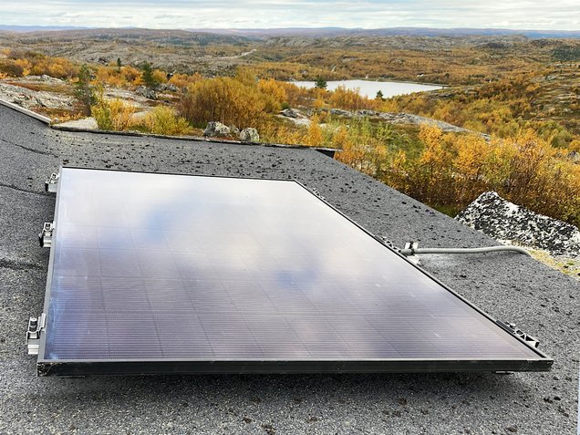 420 Wp REC Alpha Pure-R solcellepanel